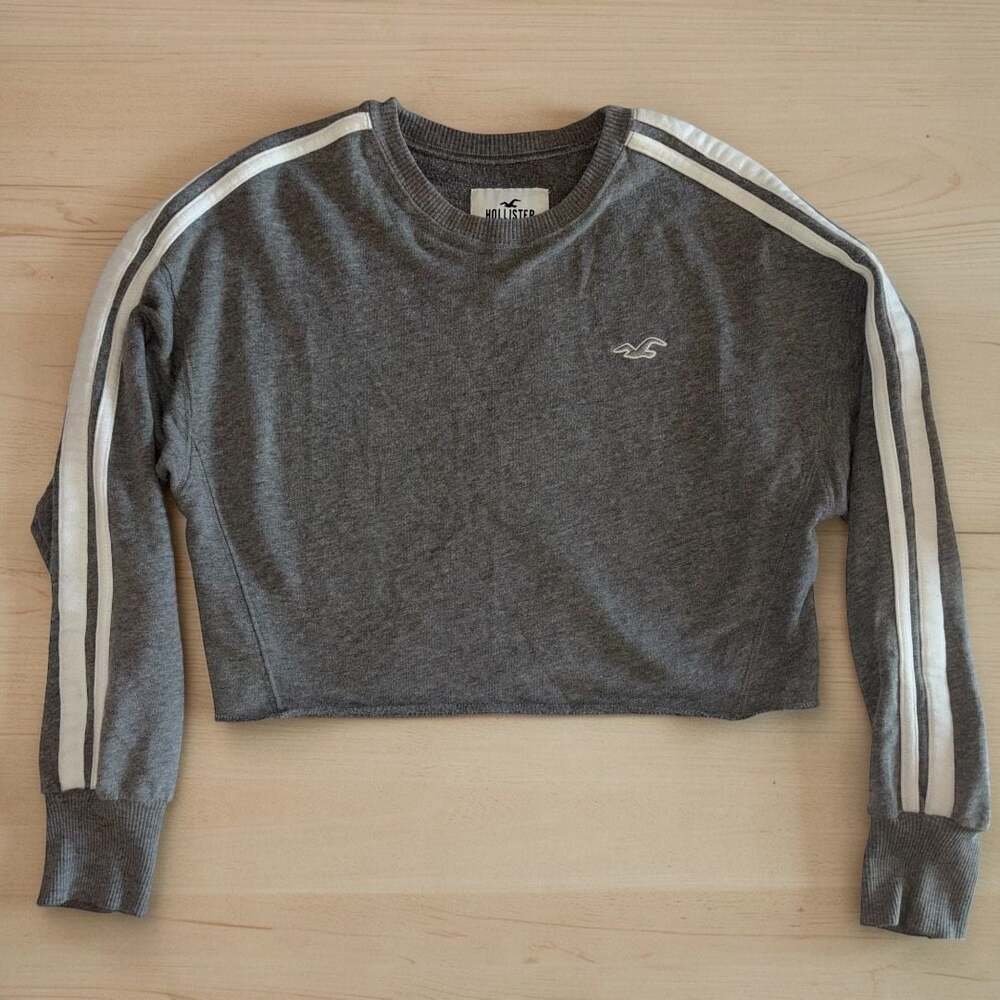 Hollister Women's Grey Side-Stripe Cropped Long Sleeve Sweatshirt Sz Med